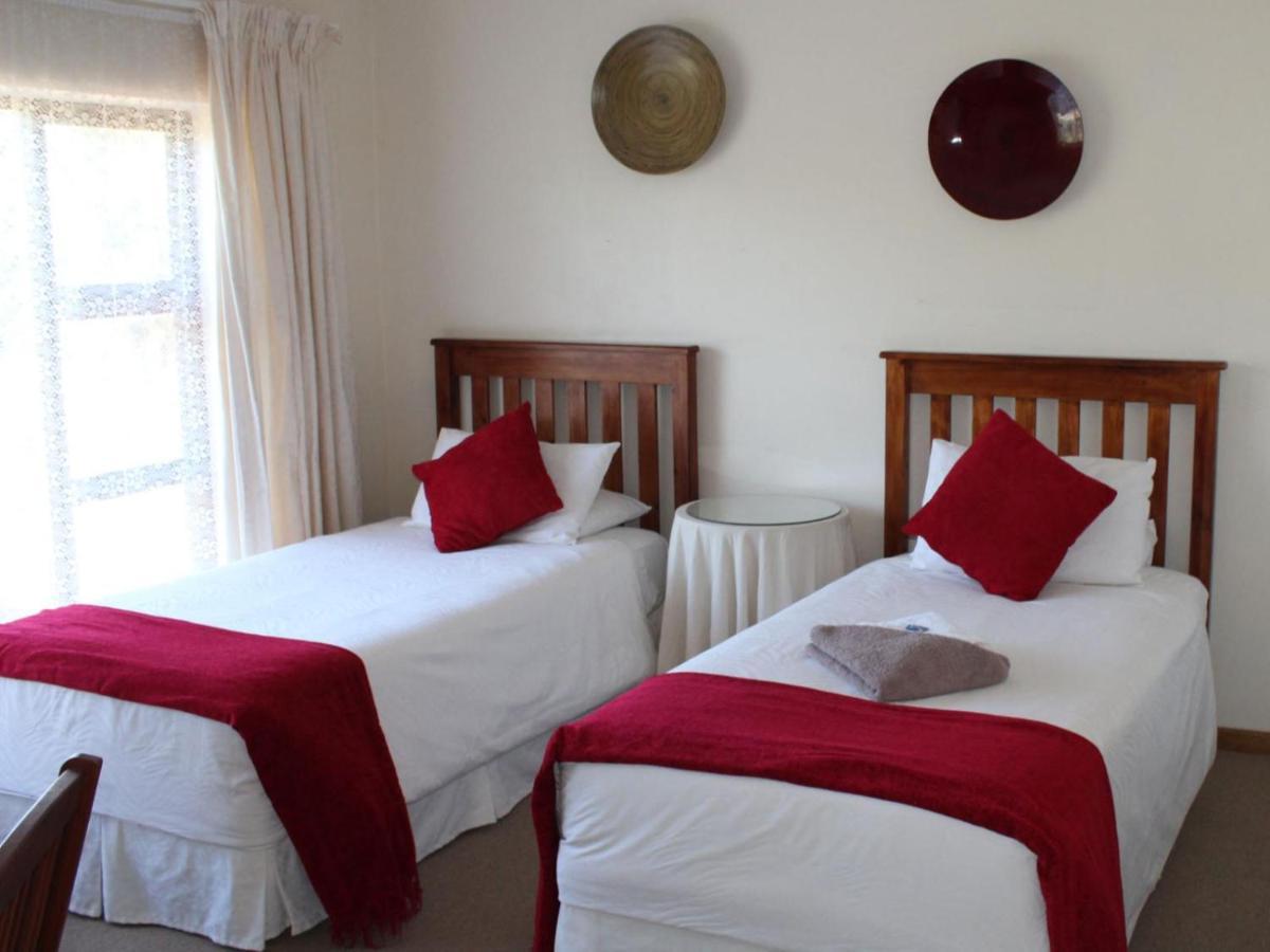 Cosy-Corner Guest House, George Phòng bức ảnh